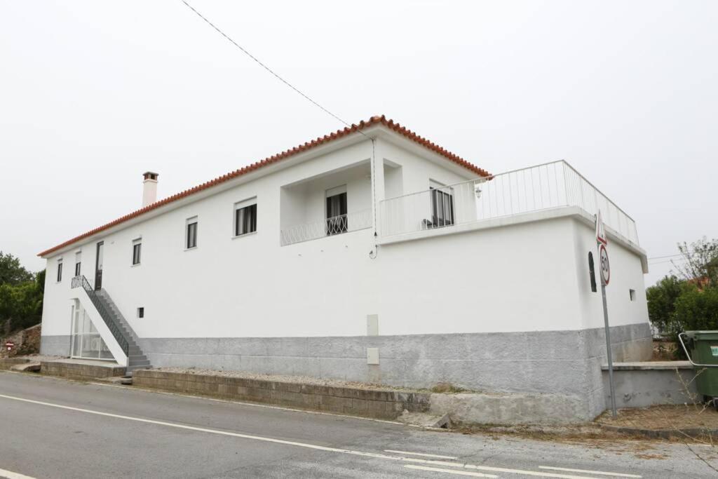 Casa Da Catraia By Lisbon Village Apartments Torrozelo Eksteriør billede